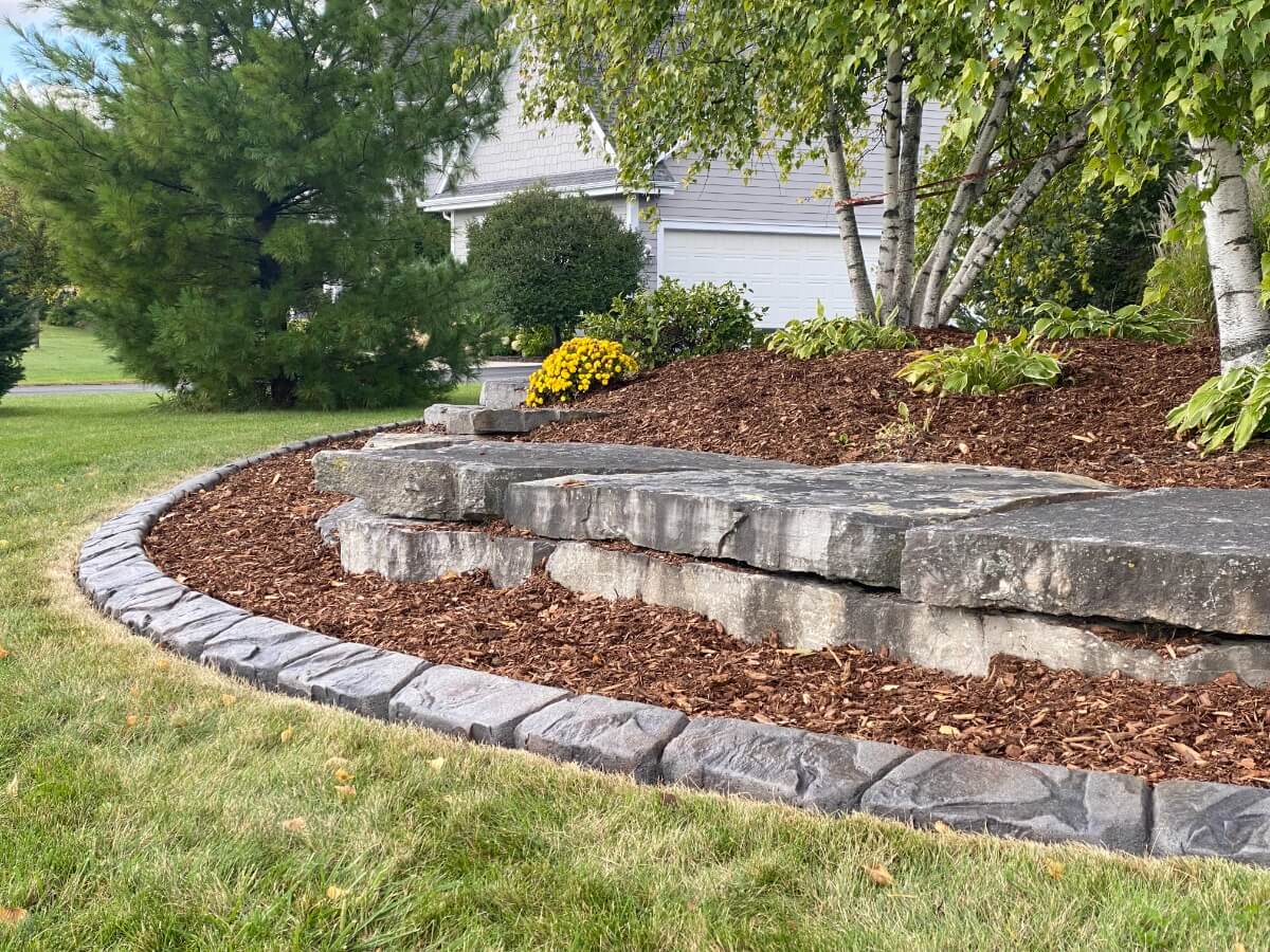 Custom Landscape Curbing